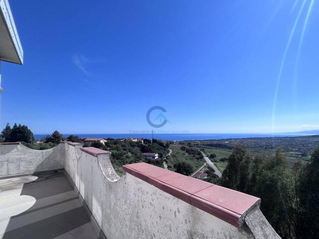 Villa Indipendente in vendita a Calabria, Catanzaro