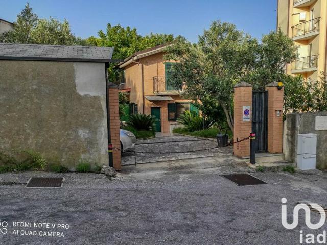 Villa Indipendente in vendita a Siano, Calabria