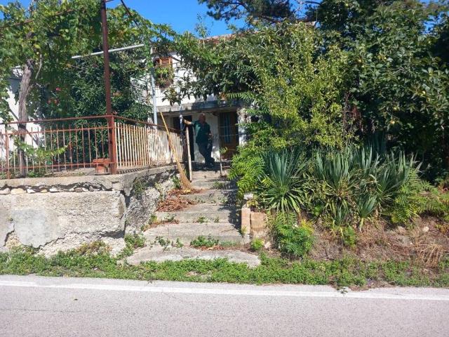 Villa Indipendente in vendita a Catignano, Abruzzo