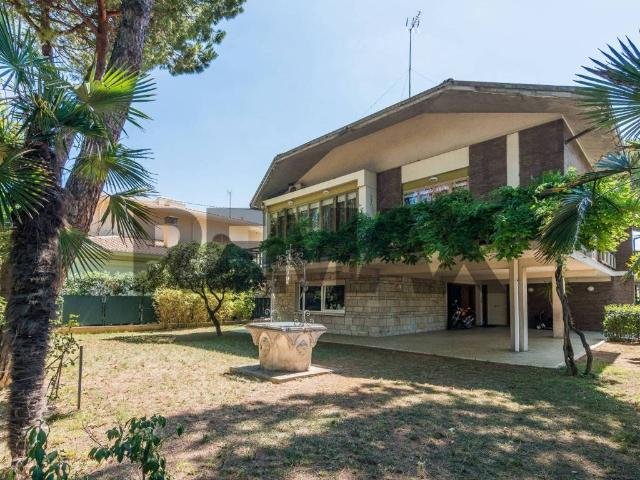 Villa Indipendente in vendita a Cattolica, Reggio Emilia