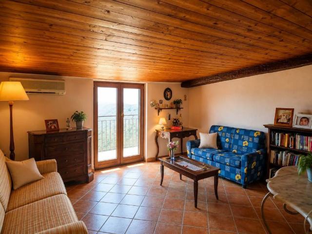 Villa Indipendente in vendita a Rotolo, Cava De' Tirreni