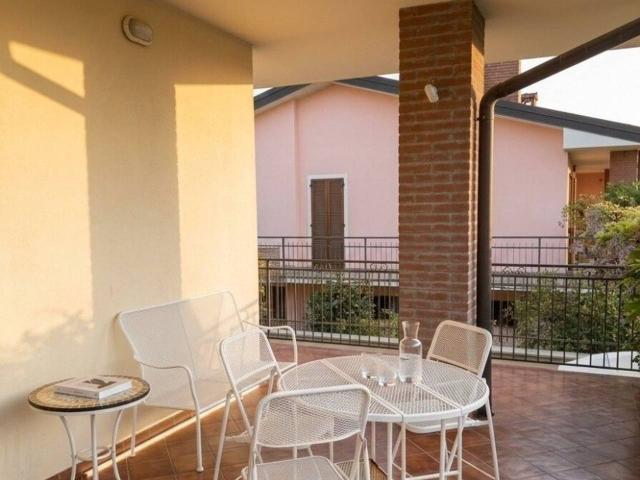 Villa Indipendente in vendita a Cava Manara, Lombardia