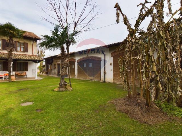 Villa Indipendente in vendita a Cava Manara, Lombardia