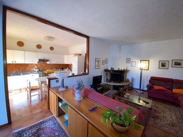 Villa Indipendente in vendita a Cava Manara, Lombardia