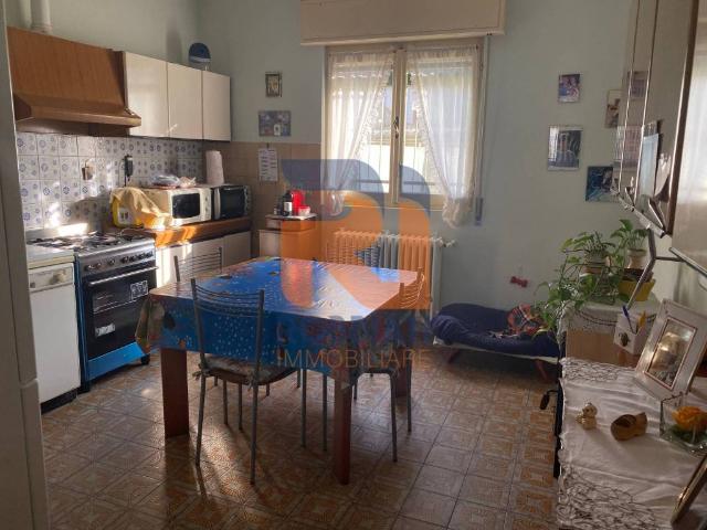 Villa Indipendente in vendita a Cava Manara, Lombardia