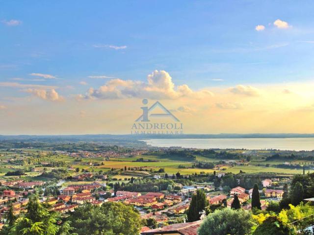 Villa Indipendente in vendita a Cavaion Veronese, Veneto