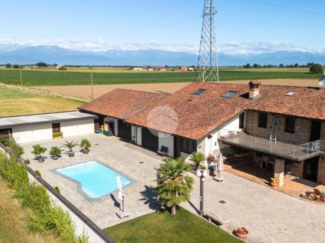 Villa Indipendente in vendita a Piemonte, Cuneo