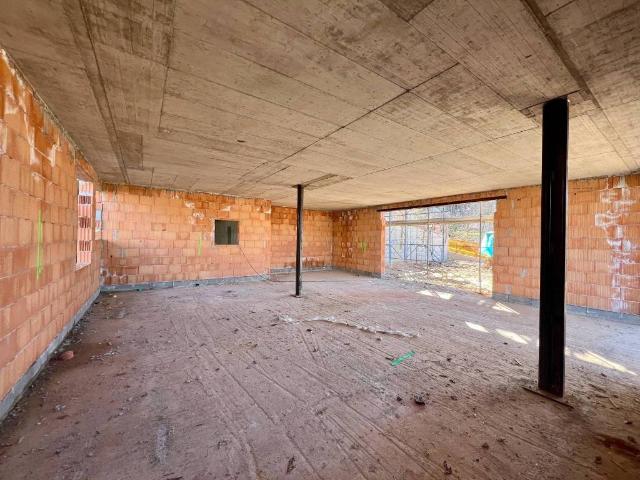 Villa Indipendente in vendita a Comunità della Val di Non, Cavareno
