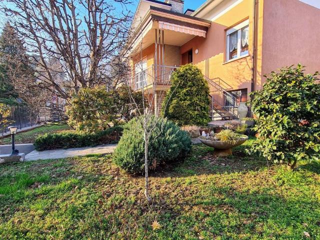 Villa Indipendente in vendita a Cavaria, Cavaria Con Premezzo