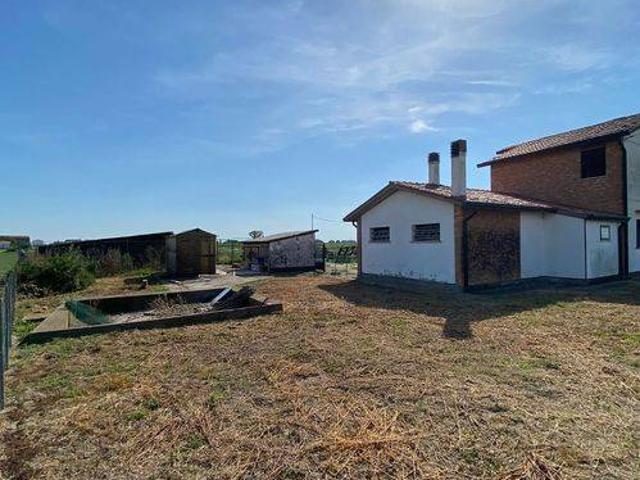 Villa Indipendente in vendita a Fabbriche, Cavarzere