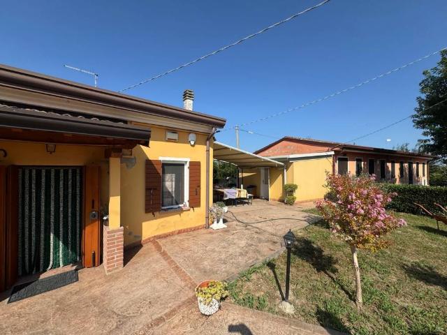 Villa Indipendente in vendita a Cà Briani, Cavarzere