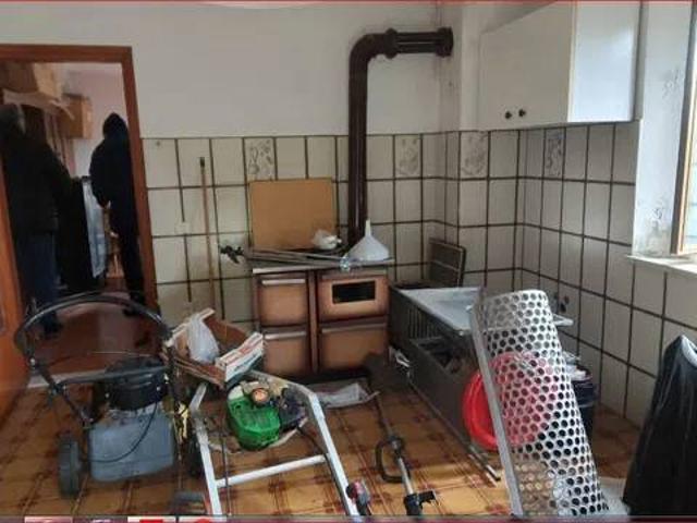 Villa Indipendente in vendita a Cavazzo Carnico, Friuli-Venezia Giulia