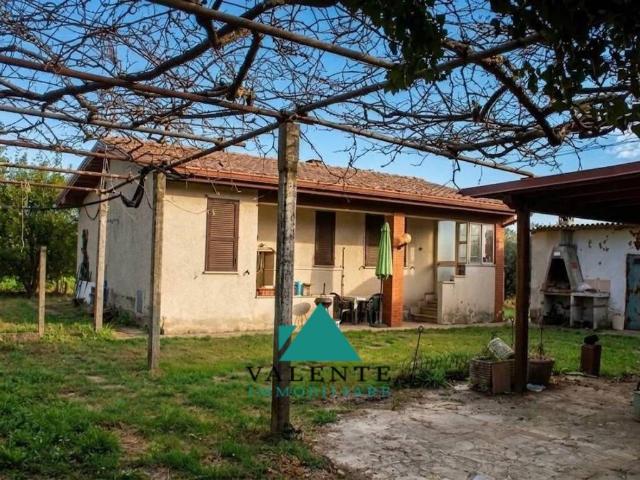 Villa Indipendente in vendita a San Bartolomeo, Roma Capitale