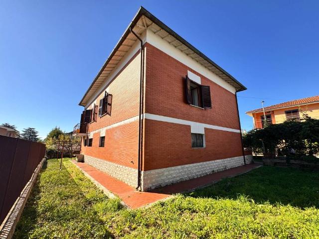 Villa Indipendente in vendita a Roma Capitale, Lazio