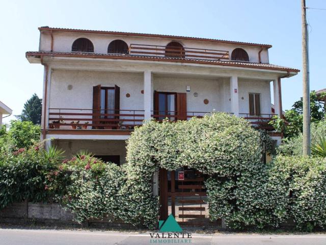 Villa Indipendente in vendita a Roma Capitale, Lazio