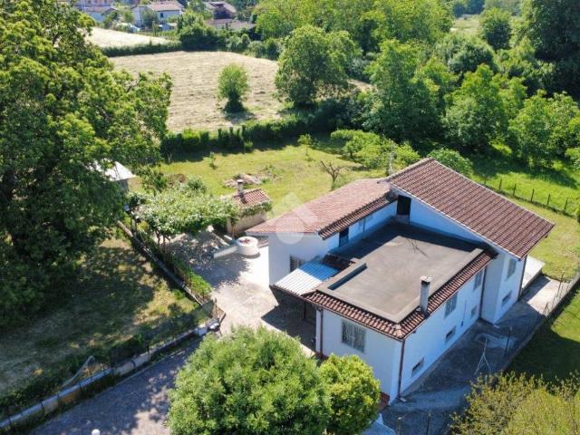 Villa Indipendente in vendita a San Bartolomeo, Roma Capitale