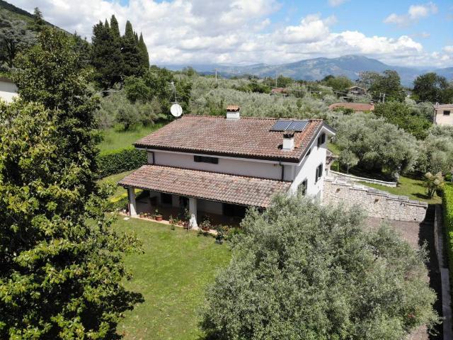 Villa Indipendente in vendita a Roma Capitale, Lazio