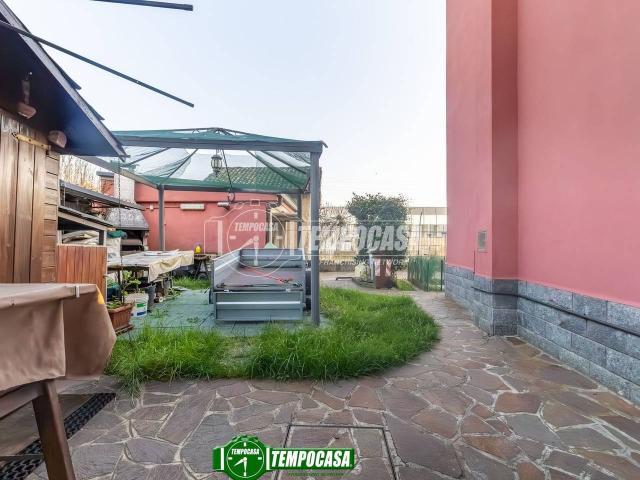 Villa Indipendente in vendita a Cavenago Brianza, Lombardia