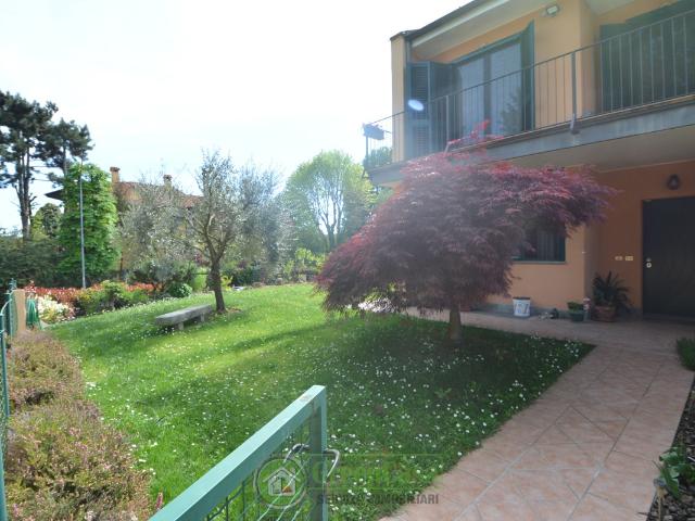 Villa Indipendente in vendita a Cavenago Brianza, Lombardia