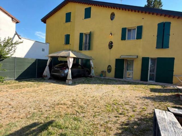 Villa Indipendente in vendita a Unione Comuni Modenesi Area Nord, Cavezzo