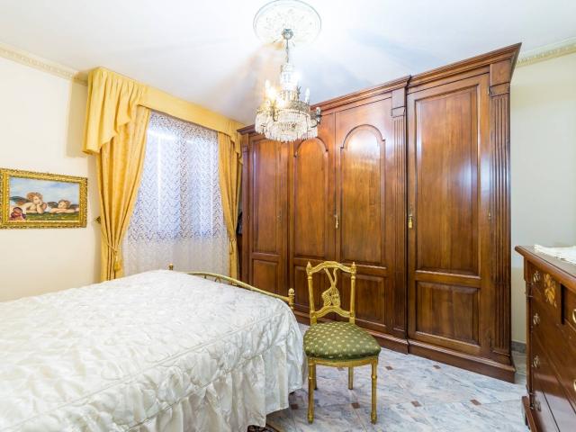 Villa Indipendente in vendita a Cavriago-San Terenziano, Cavriago