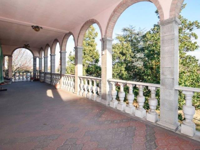 Villa Indipendente in vendita a Val d’Enza, Re