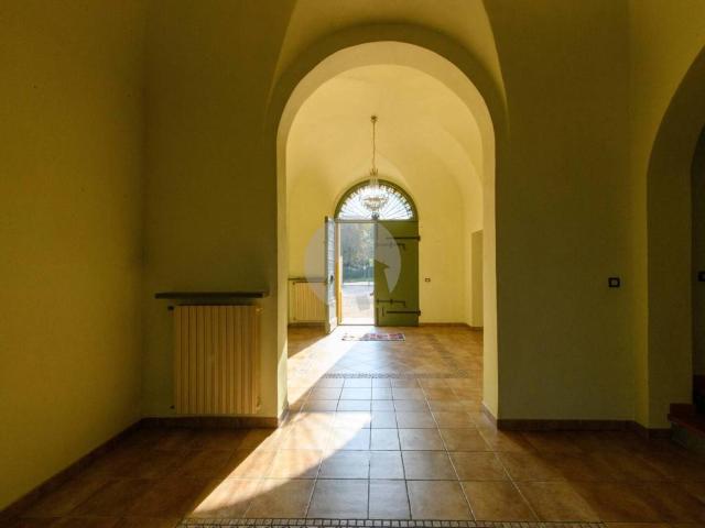 Villa Indipendente in vendita a Val d’Enza, Re