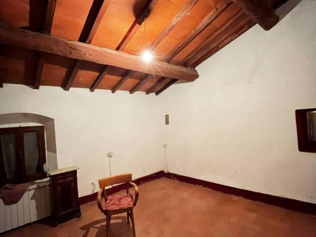 Villa Indipendente in vendita a Montegonzi, Toscana