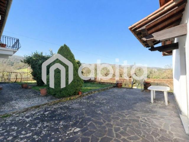 Villa Indipendente in vendita a Montegonzi, Toscana