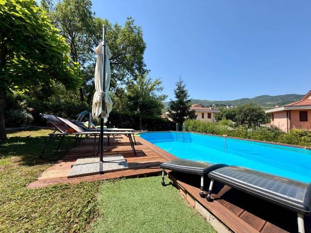 Villa Indipendente in vendita a Montegonzi, Toscana