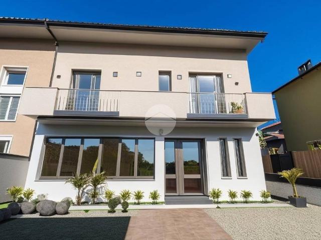 Villa Indipendente in vendita a Cazzago San Martino, Lombardia