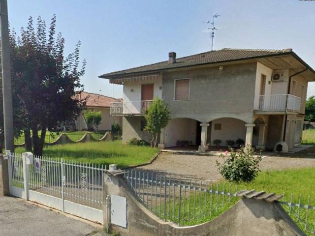 Villa Indipendente in vendita a Cazzago San Martino, Lombardia