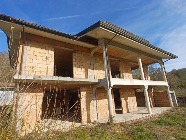 Villa Indipendente in vendita a Ceccano, Lazio