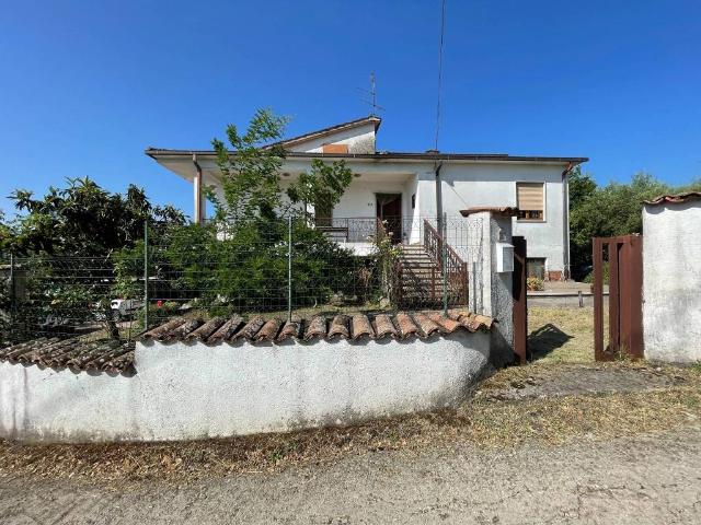 Villa Indipendente in vendita a Ceccano, Lazio