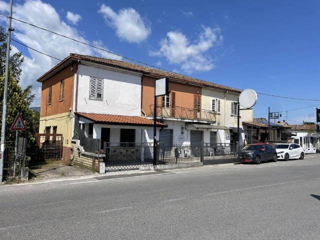 Villa Indipendente in vendita a Ceccano, Lazio