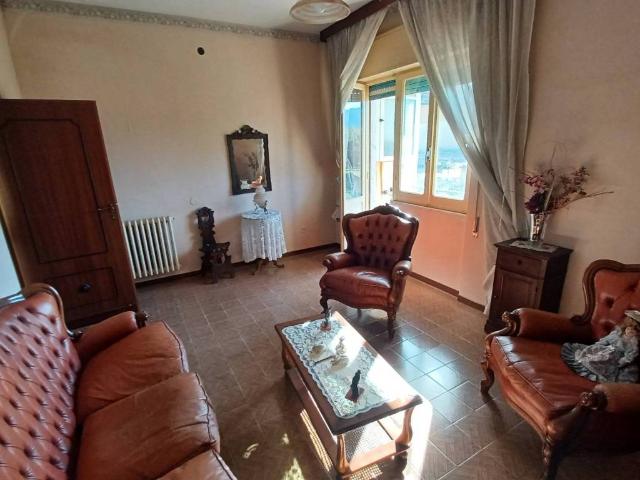 Villa Indipendente in vendita a Ceccano, Lazio