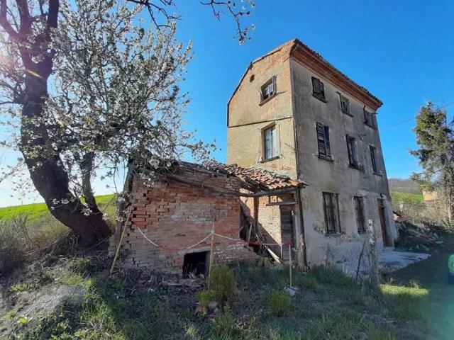 Villa Indipendente in vendita a Cecima, Lombardia