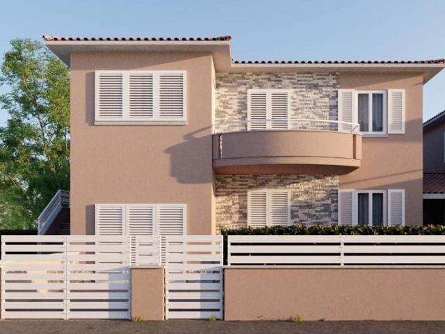 Villa Indipendente in vendita a Cecina, Toscana