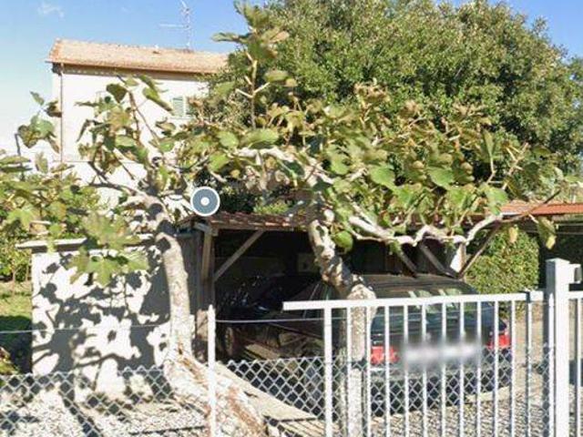 Villa Indipendente in vendita a Cecina, Toscana