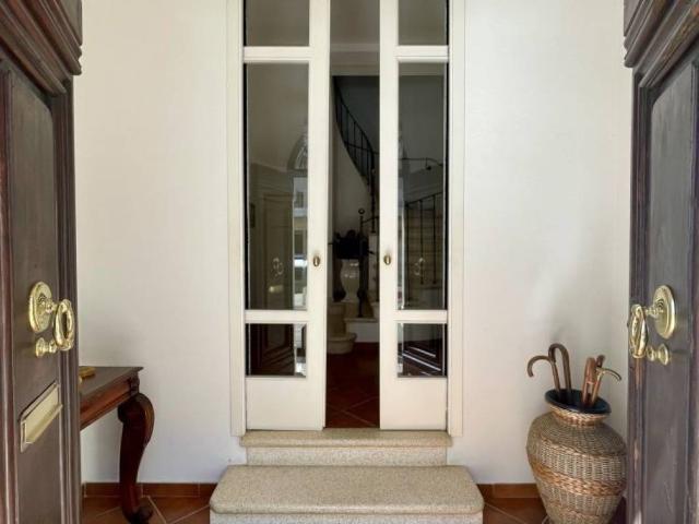 Villa Indipendente in vendita a Marina di Cecina, Cecina