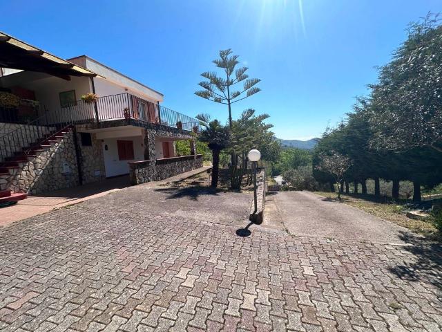 Villa Indipendente in vendita a Cefalù, Sicilia