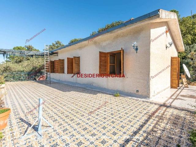Villa Indipendente in vendita a Cefalù, Sicilia