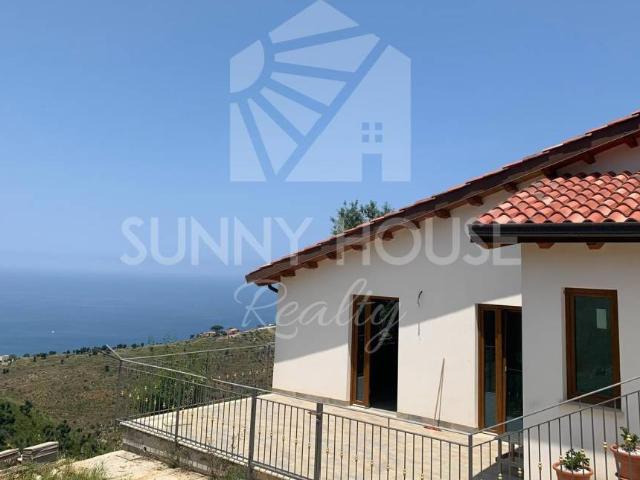 Villa Indipendente in vendita a Lascari, Sicilia