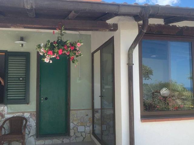 Villa Indipendente in vendita a Cefalù, Sicilia