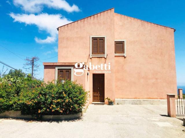 Villa Indipendente in vendita a Cefalù, Sicilia