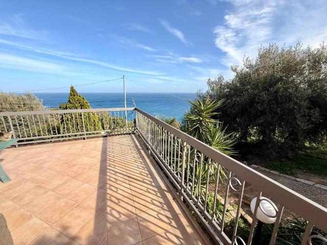 Villa Indipendente in vendita a Cefalù, Sicilia