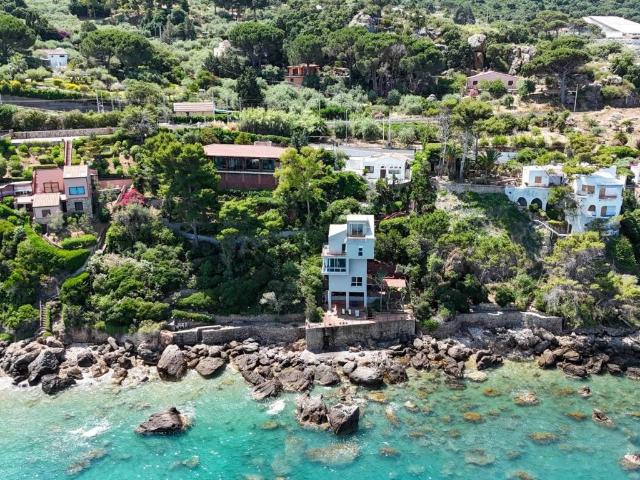 Villa Indipendente in vendita a Contrada Ogliastrillo, Cefalù