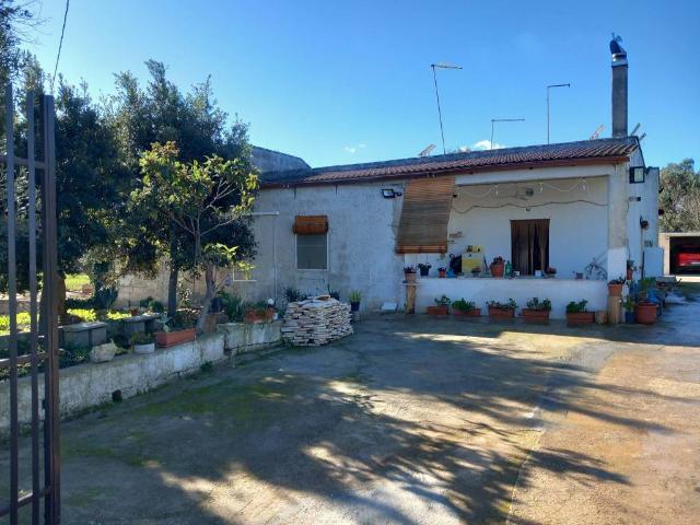 Villa Indipendente in vendita a Puglia, Brindisi