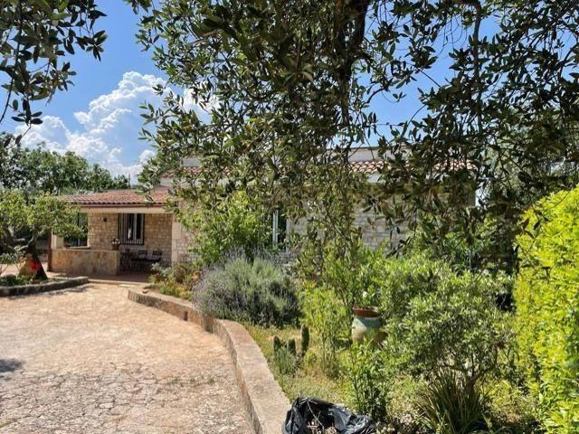 Villa Indipendente in vendita a Puglia, Brindisi