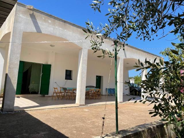 Villa Indipendente in vendita a Puglia, Brindisi